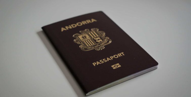Holders of Andorran passports, those from the Shenghen zone and a few other countries don't need any visas at all to travel to Andorra through France or Spain.