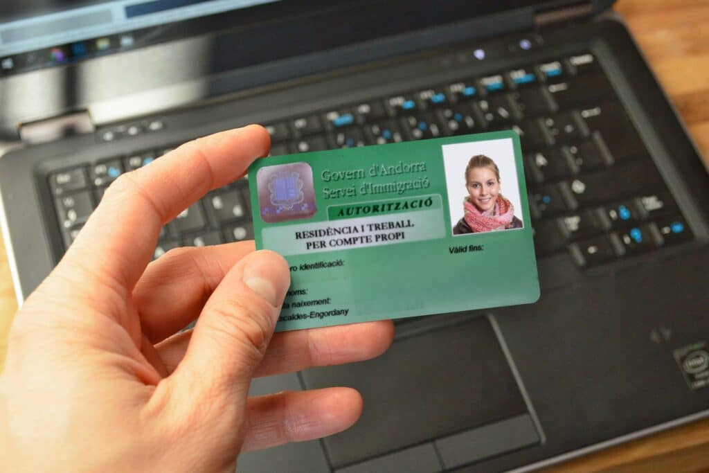 Andorran residency card for 'compte propi'